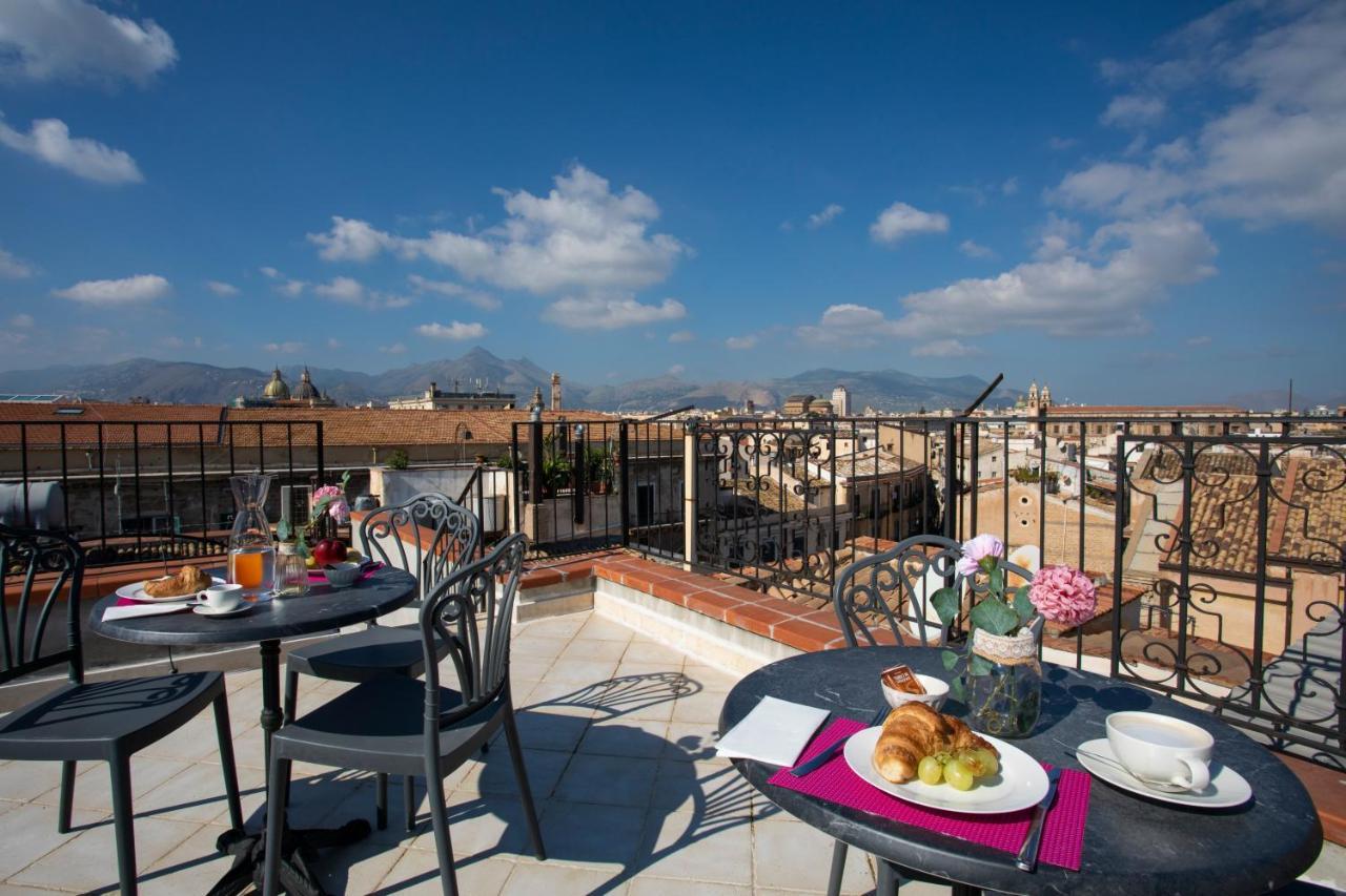 Dimora Sinibaldi Bed & Breakfast Palermo Exterior photo